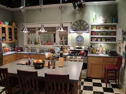 House Tour Adam And Kristina S House From Nbc S Parenthood Extreme Makeover Home Edition Kitchen Remodel Paint For Kitchen Walls