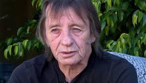 AC/DC Drummer PHIL RUDD To Make Live Comeback Alongside Classic Orchestra  In Auckland, New Zealand