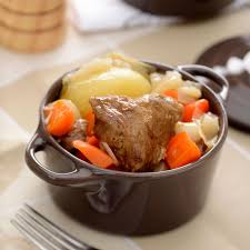 Decouvrez La Recette Pot Au Feu Facile Sur Cuisineactuelle Fr Pot Au Feu Recettes De Cuisine Recette