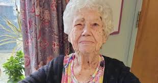 Will 105 cards be sent to Georgina's birthday girl, 105?