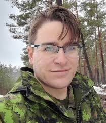 Flag-Raising Ceremony and Proclamation in Recognition of the RCAF  Centennial Cérémonie de lever du drapeau et proclamation en