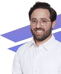 Ben Flohr's Instagram, Twitter & Facebook