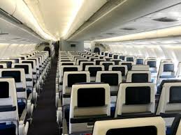There are 28 seats in the forward cabin (row five does not have a pair of seats on the right side of the plane) with another six seats located behind the galley and directly in front of the. Klm Introduces New Airbus A330 200 Cabin Interior Aviation24 Be