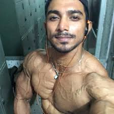 𝐏𝐚𝐢𝐬𝐚 𝐛𝐨𝐥𝐭𝐚 𝐡𝐚𝐢... 😈 . . #veins #musclefactory  #shreddedmachine #veinsfactory #picoftheday #instagood #instadaily #selfie  #hunk #fitnessmodel #mumbai #ﬁtnessmotivation #inspiration #beastmode  #nevergiveup . #mrindia2k17 #4xmrmumbai ...