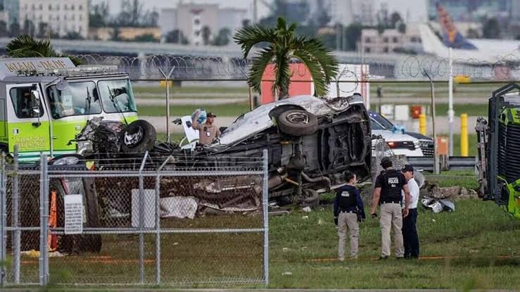 Amazon plane crash scene 'devastating', says investigator as data and voice  recorders recovered - BBC News