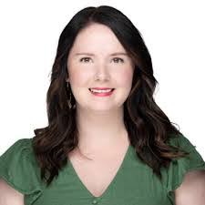 Ashley Degroot's Instagram, Twitter & Facebook