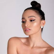 Ysabella "Bella" Roxas Ysmael