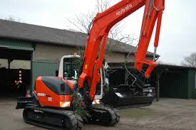 It was bought new and used for 20 hours on a b2650 kubota tractor but will fit other models. Kubota Kx 080 3 Kubota Baumaschinen Bau Forum Bauforum24