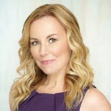 Jillian Lynn's Instagram, Twitter & Facebook