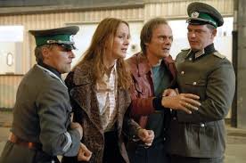 Jenseits der Mauer (2009)