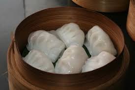 Kali ini ia berbagi resep dan cara membuat dimsum ayam udang. Resep Hakau Hobimasak Info