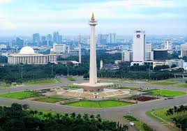 The construction began at 1961 under soekarno and was finished at 1975 under soeharto's reign. National Monument The Monas Iwarebatik