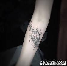 Snow tattoo new york provides an intimate space for designing and tattooing on a personalized level. Tattoos Snow Tattoo Snow Tattoo Sunflower Tattoo Shoulder Tattoos