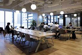 Wework has 5 employees across 3 locations, $13.77 b in total funding, and $1.82 b in annual revenue in fy 2018. Softbank S Wework Bailout Draws Investor Concern Wsj
