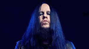(thecount) — drummer joey jordison, who played with rob zombie, korn, metallica, otep, satyricon, ministry and most notably a founding member of slipknot, was found dead of undisclosed causes inside his residence monday. S5qs9sol 5oaem