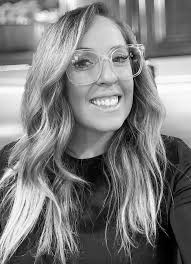 Empower Young Artists Through Arts Education