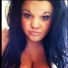 Robyn Marr (@robynabigail_)