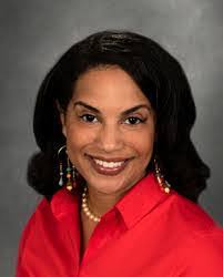 Kelly Baugh's Instagram, Twitter & Facebook