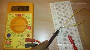 How To Use A Digital Multimeter Beginner S Guide Multimeter Digital Current