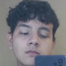 ya me veo emo otra vez jajjajajj debo cortarme el fleco