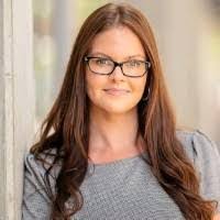 Melissa Bannister's Instagram, Twitter & Facebook