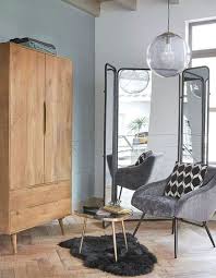 Maisons Du Monde 50 Nouveautes Pour Le Printemps Elle Decoration Canape En Metal Petit Meuble Rangement Decoration Maison