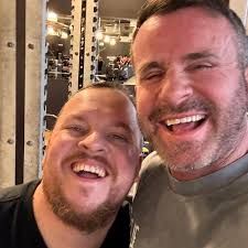 So that's it official Gary Meikle is the tallest Gary! He 100% never stood 