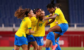 O brasil é considerado o país do futebol, no lugar da inglaterra onde o a prática do futebol feminino sempre teve muitas dificuldades no brasil. Mxlak1cx4m91bm