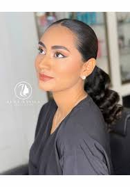 Transforma tu look con estilo en Alma Dávila