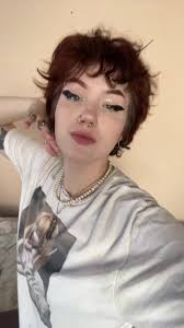 hellooooo fake account my real is @scarlet grace if u wondered where ive  been lol