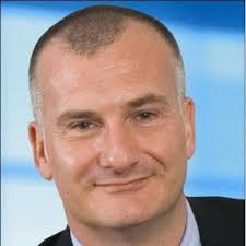 It's been a big year with transformative changes! As many of you know, life  has changed for me in the best way possible and I'm loving that and the  challenges it brings