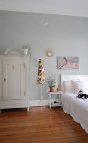 Ziel dieses tutorials ist es, dass du die farbwirkung von warmem grau verstehst sowohl für das wohnzimmer, wie auch für das schlafzimmer ist das warme grau ideal geeignet. Die Schonsten Ideen Fur Die Wandfarbe Im Schlafzimmer