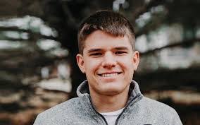 Daniel Vargo's Instagram, Twitter & Facebook