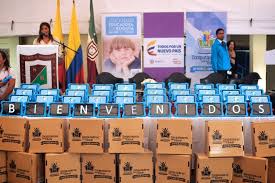 Dotación de colegios