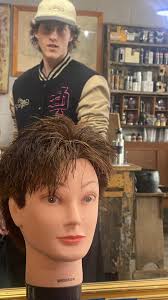 Brooklyn switches it up ✂️💈#neverstoplearning #countrybarber #barberlife  #vintagebarber #