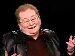 Elaine Lord's Instagram, Twitter & Facebook