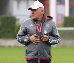 Dfb pokal vfl bochum fc bayern münchen ata lameck herman gerland. Hermann Gerland To Leave Bayern After 25 Years