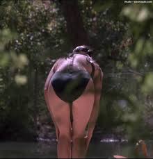 Jennifer Connelly Booty While she Bends Over in Sexy Swimsuit – Paparaco