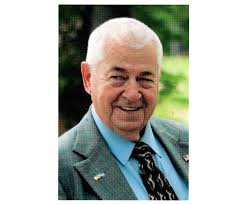 Darwin Boyer's Instagram, Twitter & Facebook