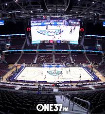 The 2022 ncaa tournament for march madness starts with first four games in dayton, ohio and continues through to the 2022 final four in new orleans. Ncaa Women S March Madness Schedule Your Guide To All The Games
