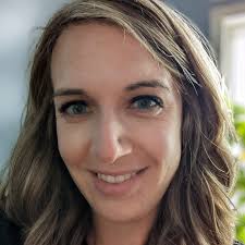 Louise Hook's Instagram, Twitter & Facebook