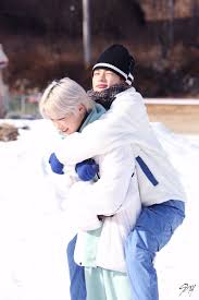 Shahremy ikmal & eja lorena pengarah : 210210 Skz Code Ep 01 02 Winter Is Coming Behind Photos In 2021 Felix Stray Kids Savage Kids Kids Icon