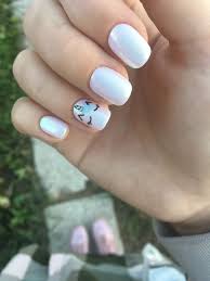 Oficialmente es una cosa, y creemos que las uñas son el lugar así que saque la paleta de arco iris, los pasteles, los abrigos iridiscentes y el micro brillo. Pin De Antonio Alvarado Contreras En Nail Art Deco Unas Unicornio Manicura De Unas Unas De Gel