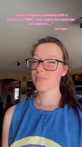 We love an enemies to lovers #sportromance #hockeyromance #booktok #h...