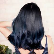 Ya arkadaşlar benim saçlarım siyah (boya) üstüne gece mavisi boya kullansam bir şey olur mu? Gece Mavisi Sac Rengi