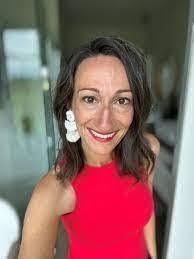 Amy Harland's Instagram, Twitter & Facebook