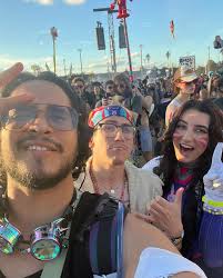 You just had to be there ✌🏼🫶🏽🫱🏼‍🫲🏻🫂 if anyone helps me find my new  friend