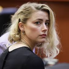 Amber Heard könnte vor dem Hollywood-Aus und dem finanziellen Ruin stehen