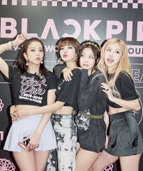 Pin Oleh Francesca Christine Di Blackpink Selebritas Wanita Gadis Korea