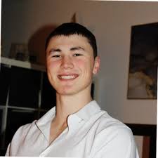 easyjet #cae #womeninaviation #womeninflight #internationalwomensday